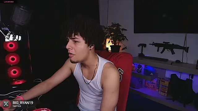 bigryann23 online show from 03-20-25, 03:23