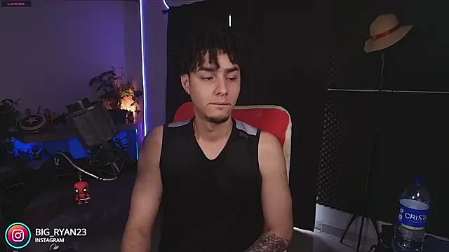 bigryann23 online show from 09-08-25, 06:51