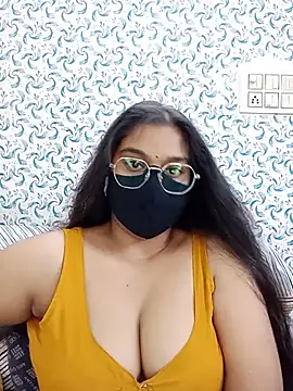 Jasmine jaaan online show from 07-06-26, 04:42